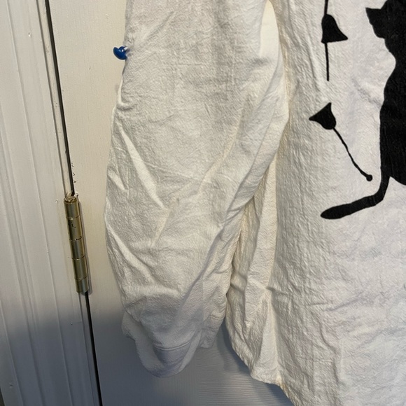 SALE! Bundle & Save Cat & Butterfly button down top M - Picture 3 of 5